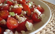 Salade tomates, basilic et mozzarella