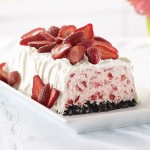 Gâteau mousse glacé aux fraises