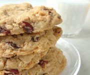 Biscuits d'avoine aux canneberges et  la cardamome