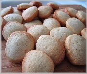 Biscuits chinois aux amandes