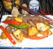 Boeuf à l'ananas et aux poivrons