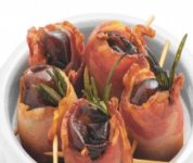 Bouches de dattes et bacon