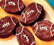 Brownies en forme de ballons de football