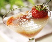 Cocktail aux fraises et lychees