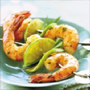 Crevettes grilles  la noix de coco et  la lime