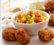 Croquettes de crabe avec salsa de mangues