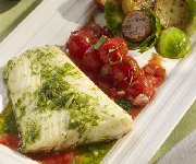 Flétan au pesto et mijoté de tomates cerises