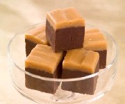 Fudge au chocolat et au beurre d'arachides