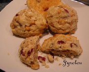 Biscuits aux canneberges et aux pépites de caramel