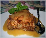 Gâteau aux pommes sauce aux caramel