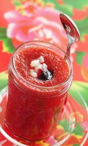 Confiture légère aux fraises fraîches (sans cuisson)