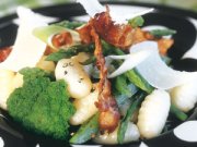 Gnocchis aux lgumes verts, au bacon et au cheddar