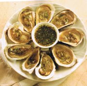 Huîtres et vinaigre aromatisé