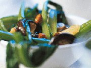 Légu­mes et shii­takes au tamari sau­tés à la chi­noise