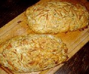 Pain au fromage et aux herbes