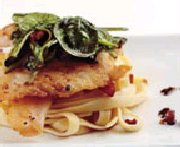 Pangasius sur fettucini et sa tombée d'épinards à la pancetta