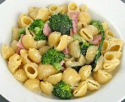 Pâtes au jambon et brocoli
