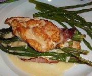 Poitrines de poulet farcies aux asperges