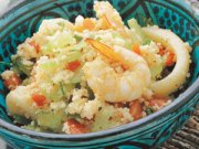 Salade de couscous aux fruits de mer et à la menthe fraîche