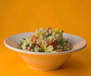Salade de couscous et de petits pois au citron