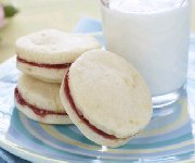 Sandwiches de biscuits sablés au citron