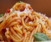 Spaghettis à la sauce marinara