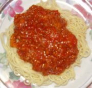 Sauce à spaghetti sucré et épicé  
