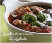 Soupe au riz et aux boulettes de poulet