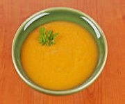 Soupe aux carottes, au gingembre et aux poires