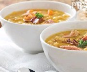 Soupe aux pois et jambon traditionnelle