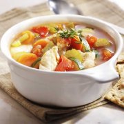 Soupe-repas aux légumes-sous-la-main