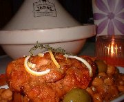 Tajine de poulet aux pois chiche épicé