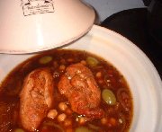 Tajine de poulet aux pois chiche épicé