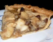 Tarte aux pommes et aux raisins