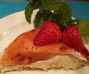 Tarte au fromage, banane et fraises